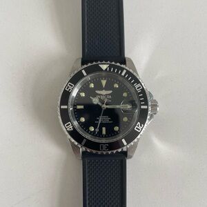 Rolex Submariner Homage - Invicta Pro Diver Rubber Strap